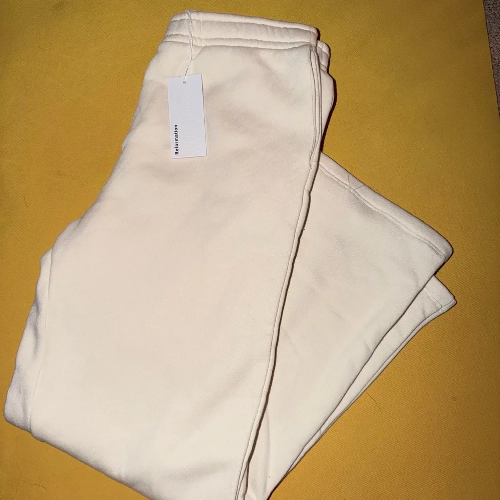 Reformation Cream Lounge Pants - Picture 1 of 4